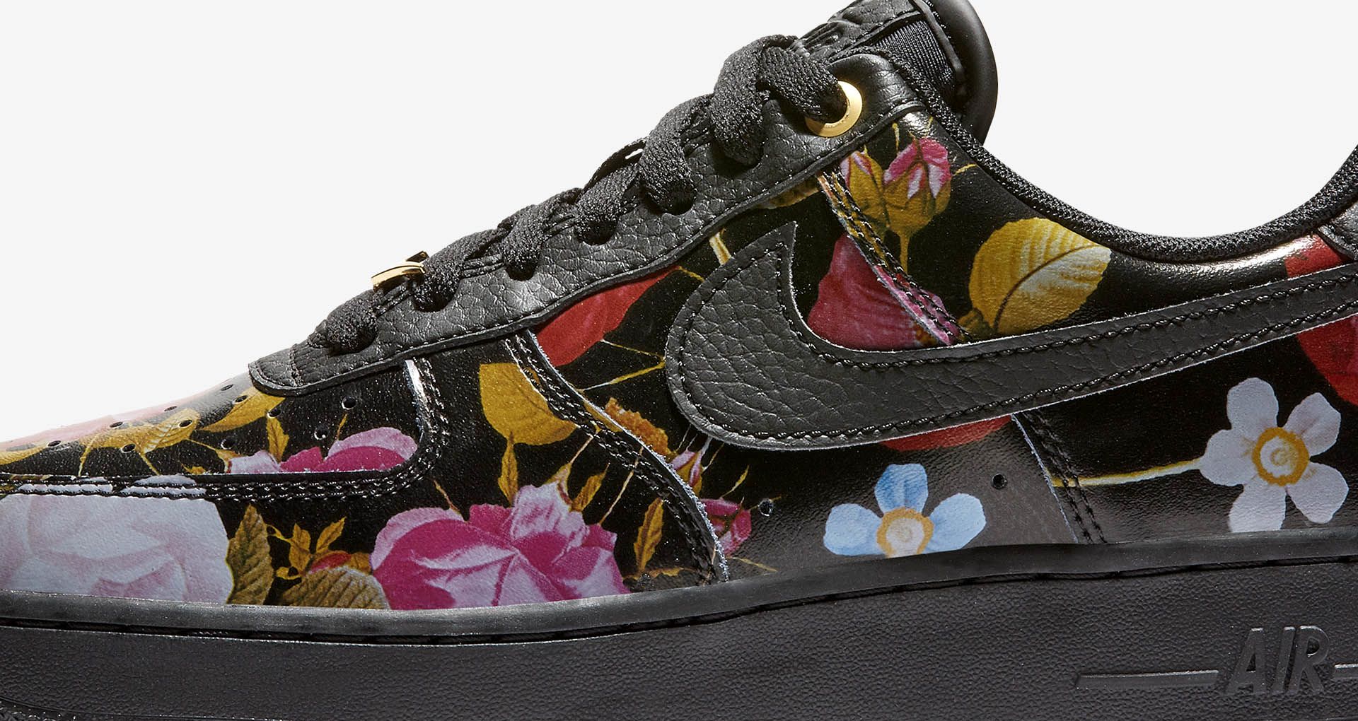 Women's Air Force 1 'Floral & Black'. Nike SNKRS