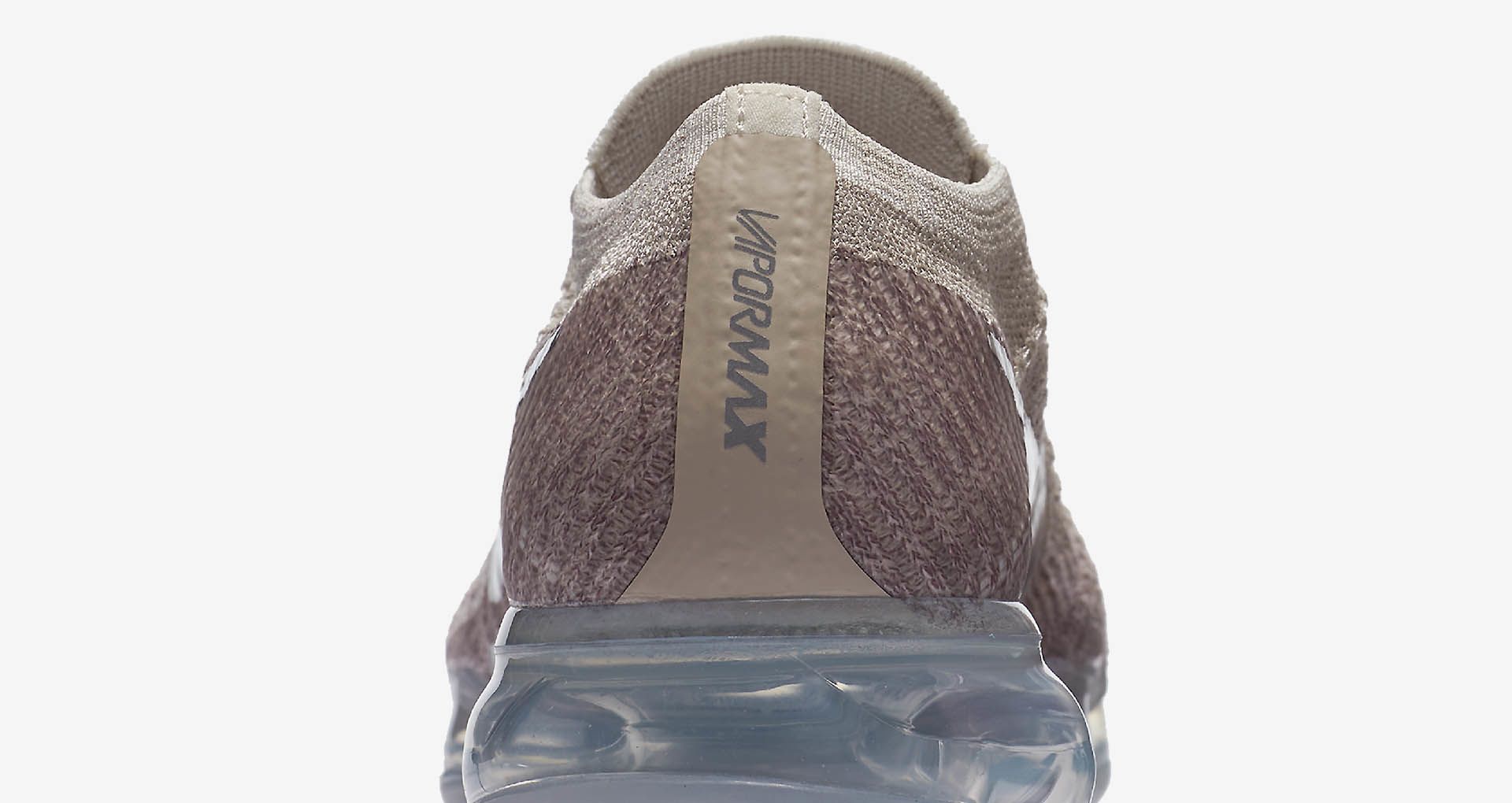 vapormax pull string