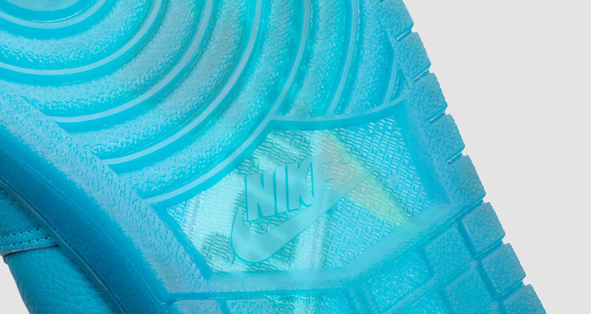 Behind The Design: Air Jordan 1 Gatorade 'cool Blue'. Nike Snkrs Ie