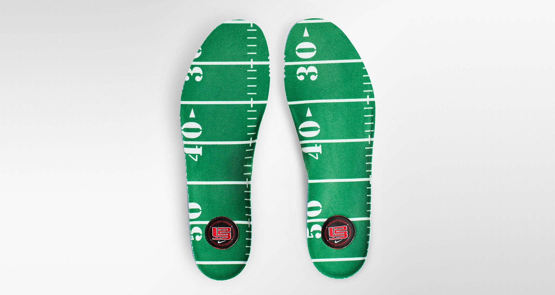 university red lebron 15