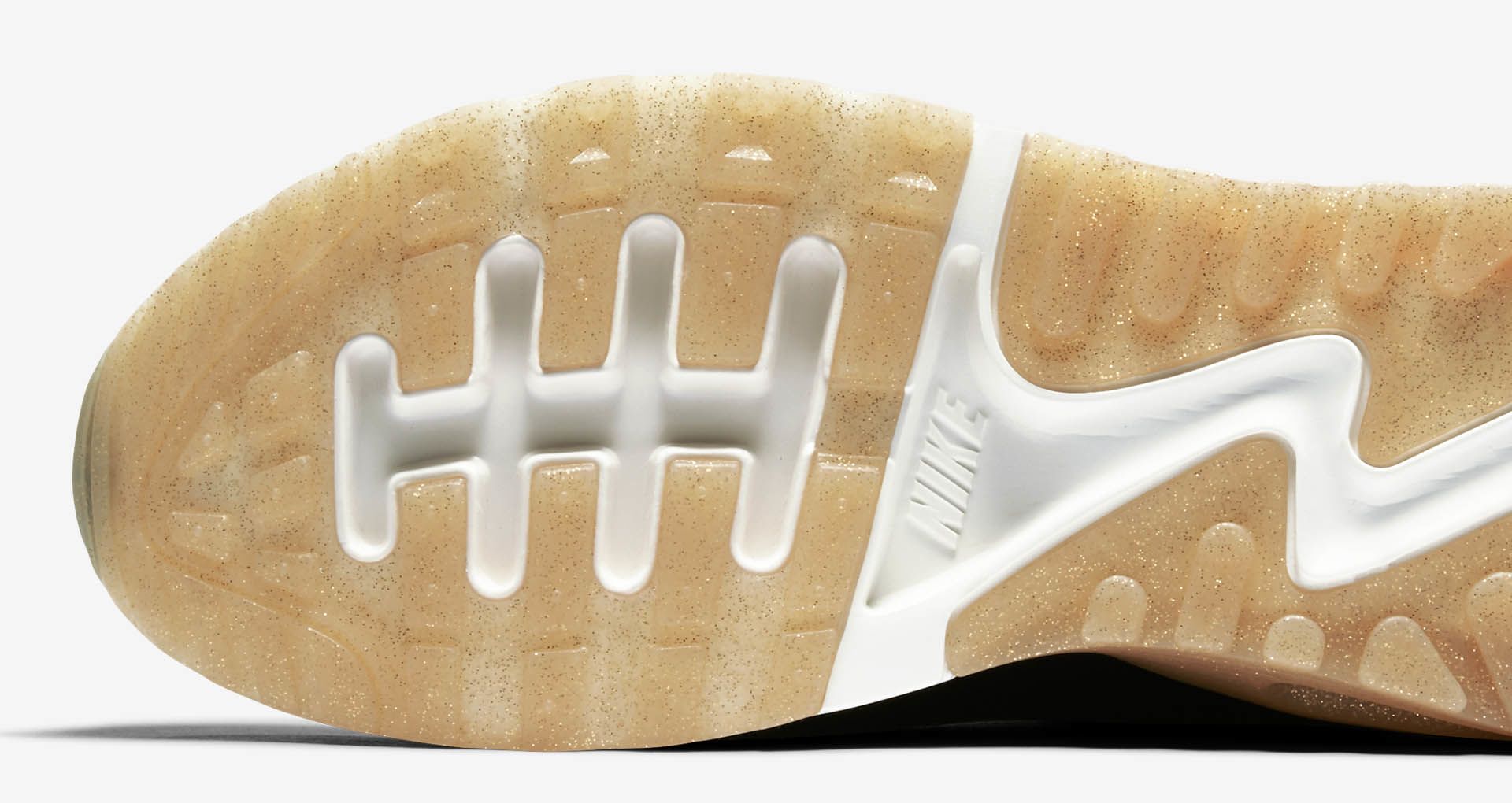 nike air max doré femme