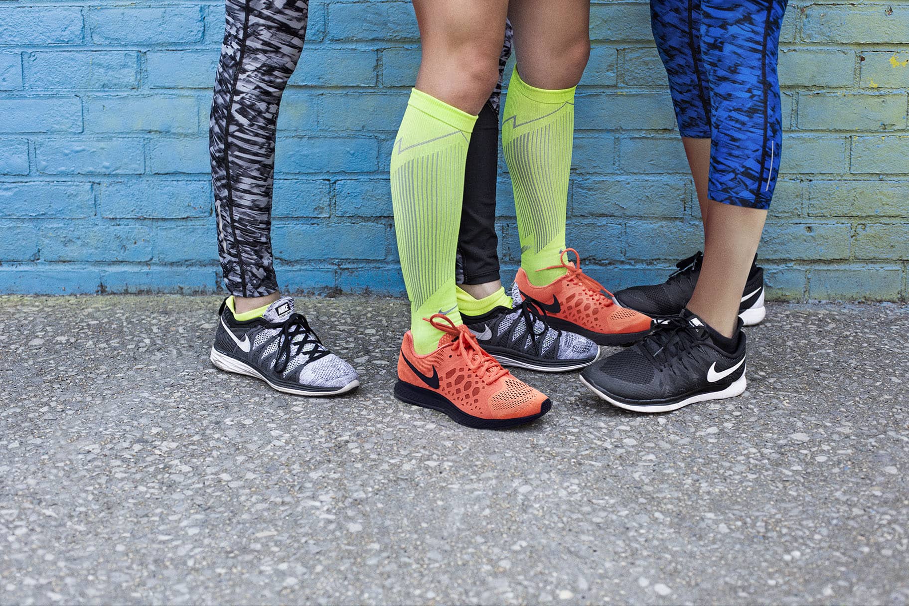 Men Sport Running Support Compression Socks Breathable Anti Slip Outdoor Sock 