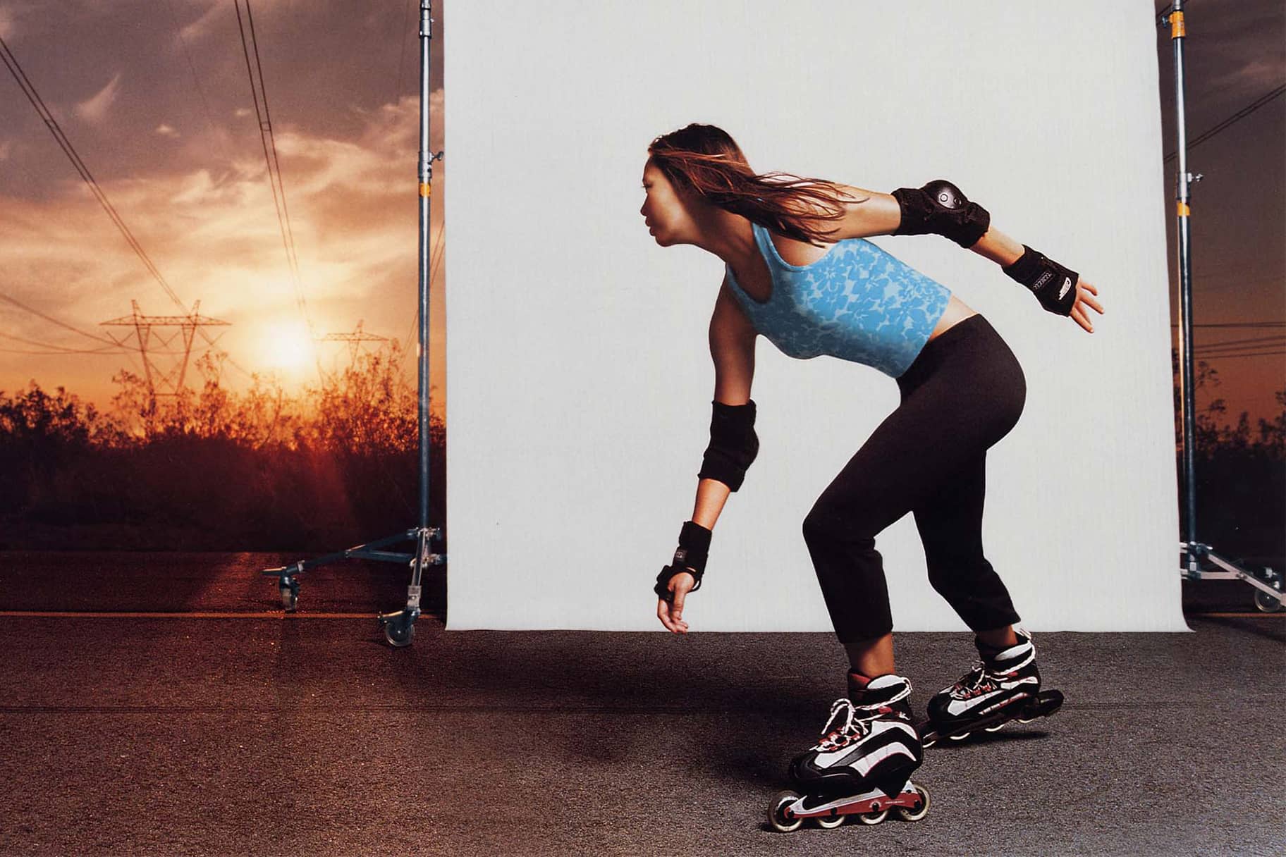 5 Health Benefits of Rollerblading, According to Experts