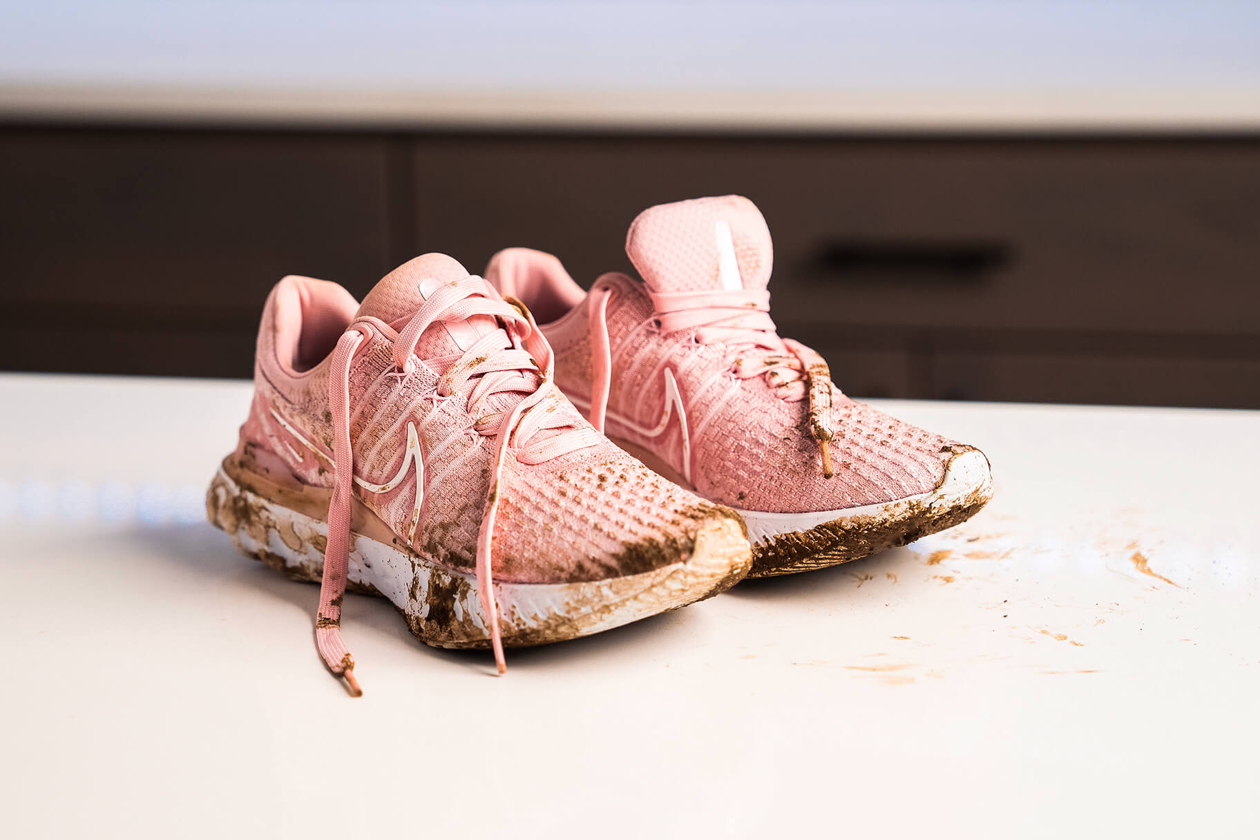 Seis sencillos pasos para limpiar el lodo del calzado