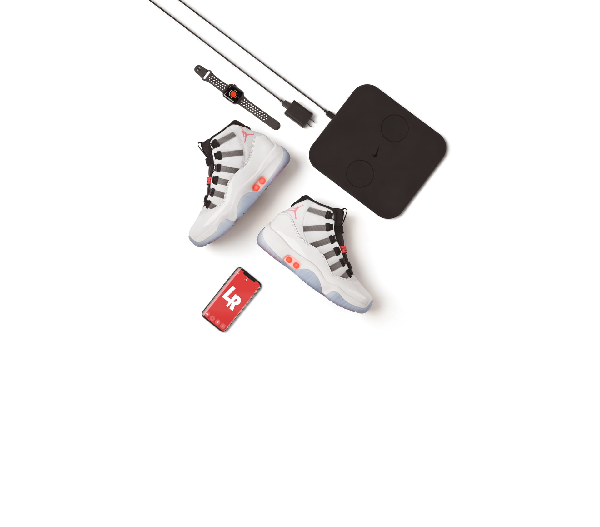 Verslaafde rek Reisbureau How Do I Charge My Nike Adapt Shoes? | Nike Help
