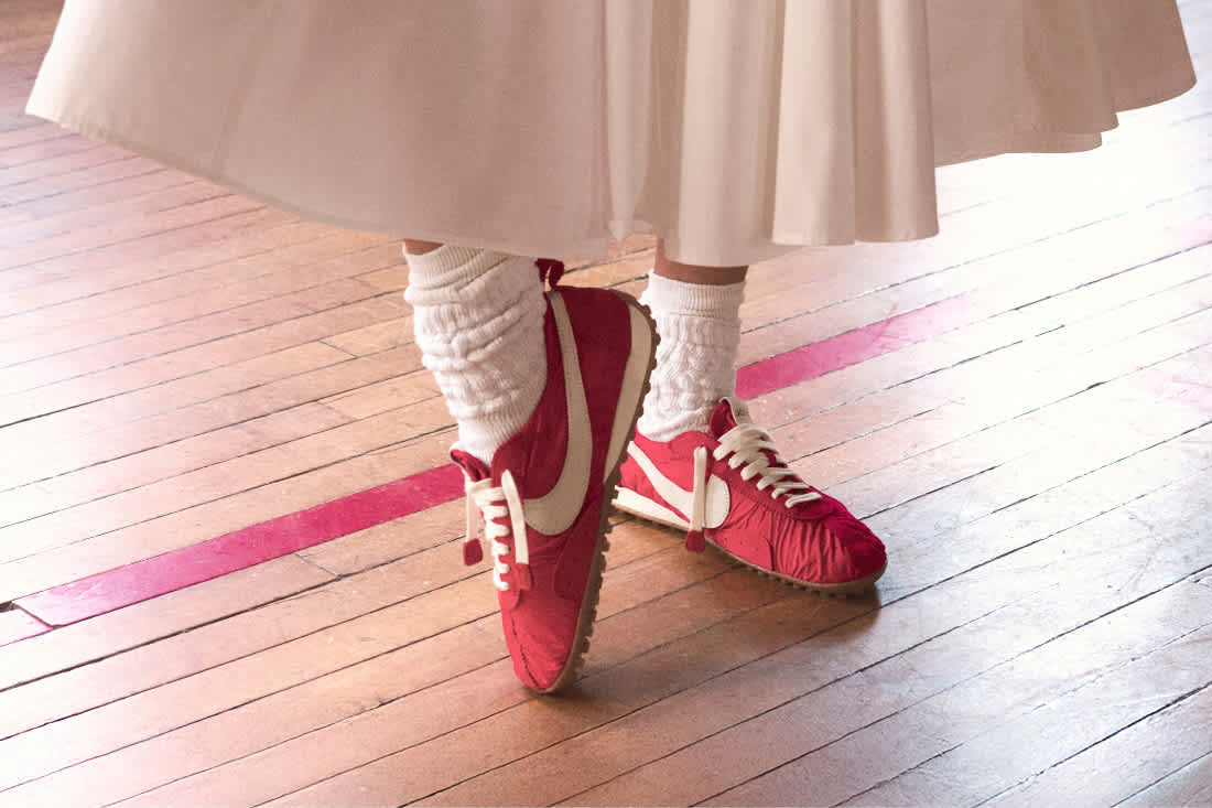 Nike x Jacquemus introduceert zool met wafelpatroon in nieuw ontwerp van de Moon Shoe