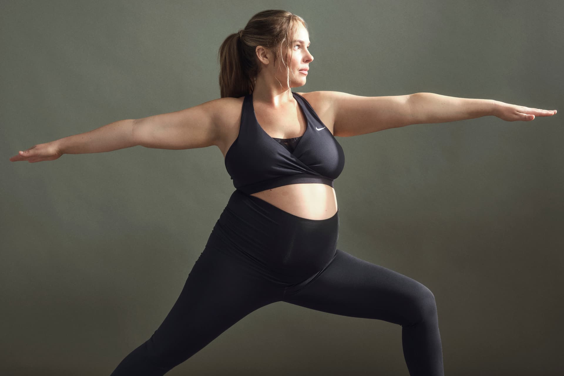 6 Incredible Ways Prenatal Yoga Boosts Mum and Baby's Health