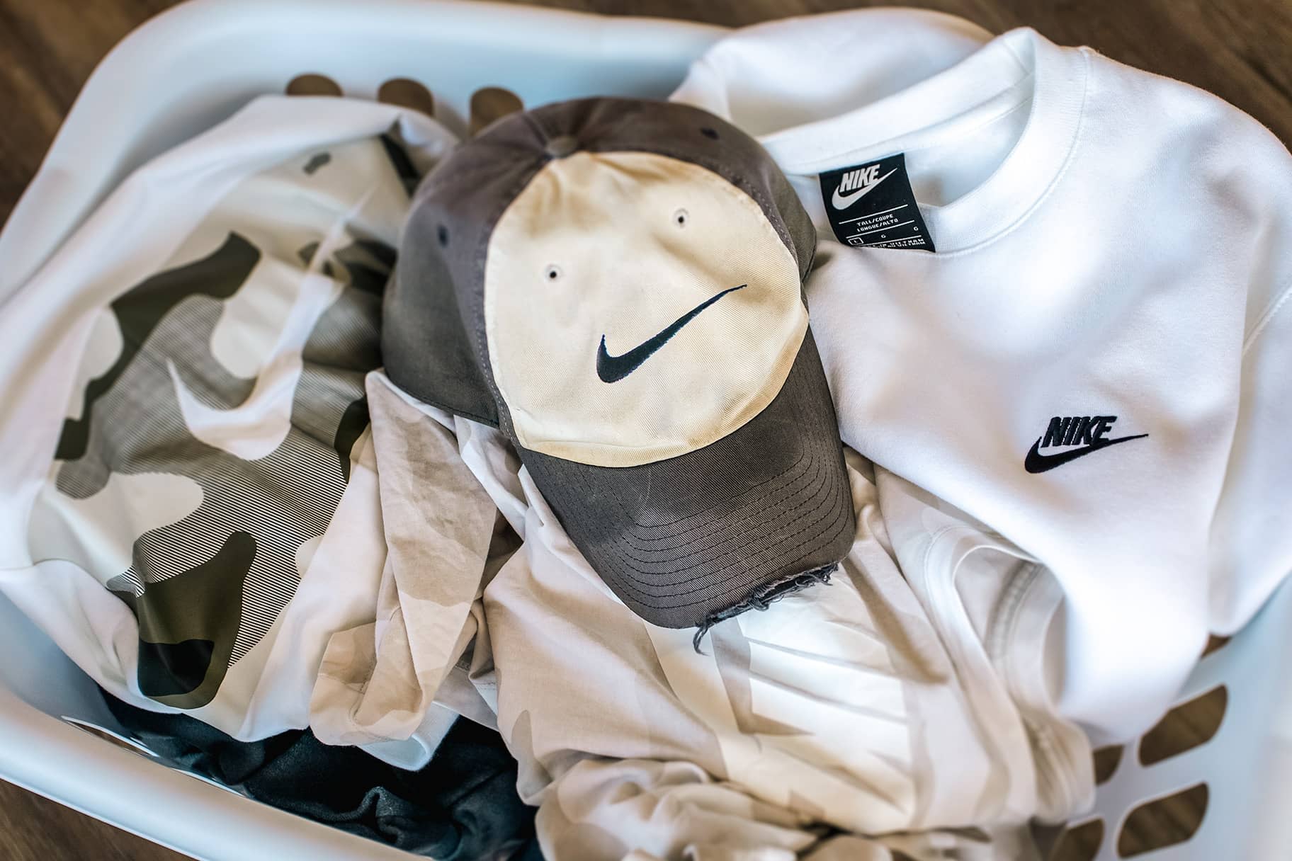 ナイキNIKEキャップの色あせ修正です！ : 須賀川・白河・矢吹町