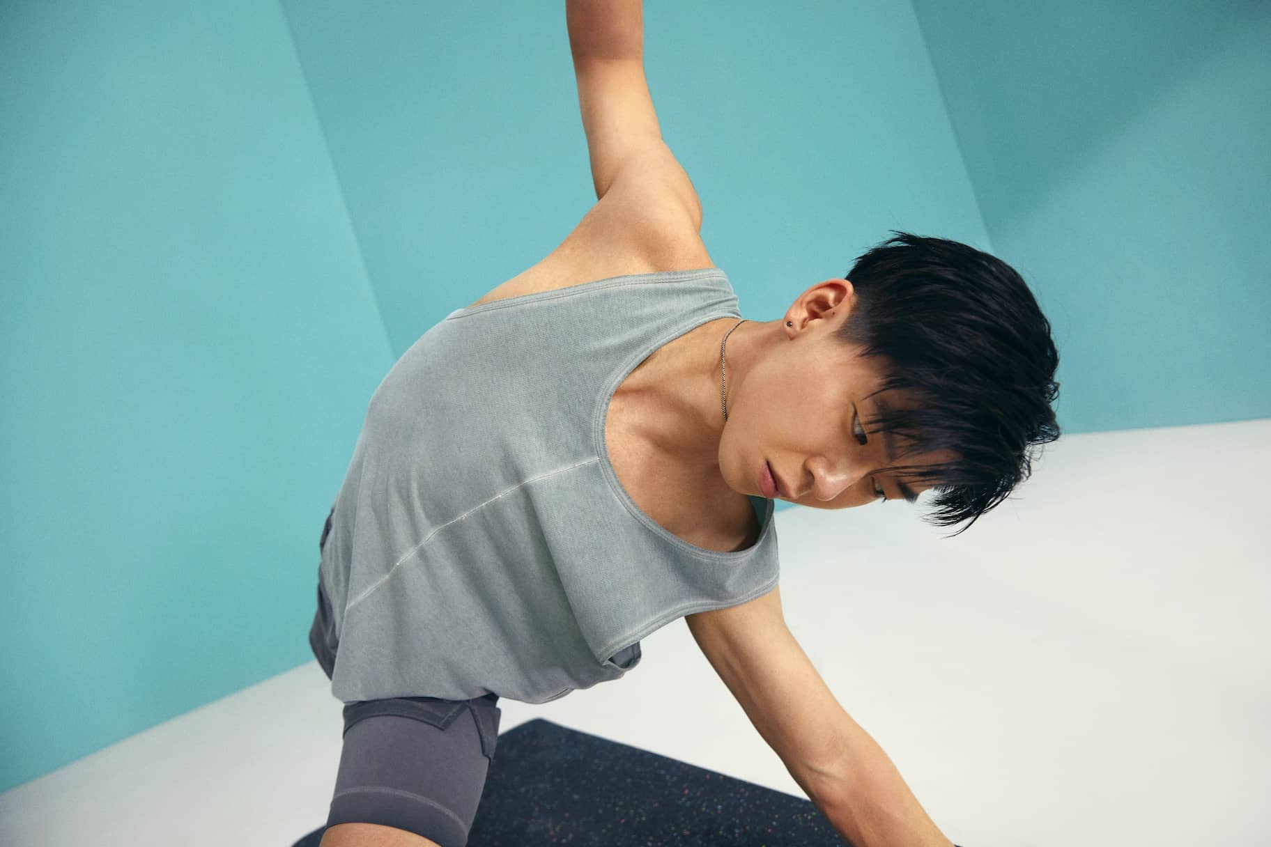 Nove posizioni di yoga che favoriscono la flessibilità in tutto il corpo