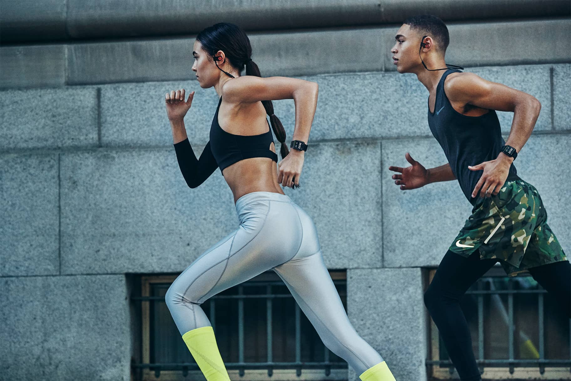 ¿Se pueden fortalecer los abdominales con el running?