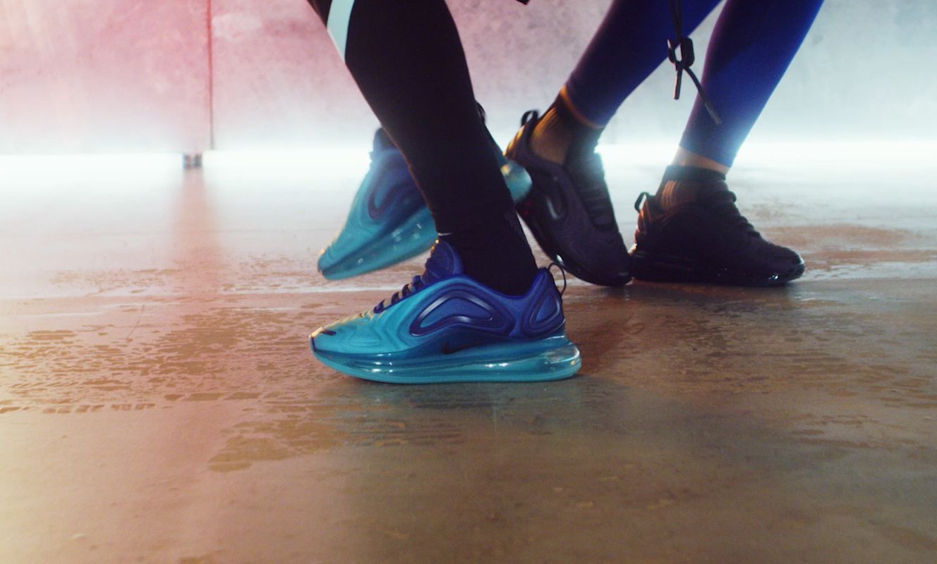 Nike Air Max 720 Women's Shoe