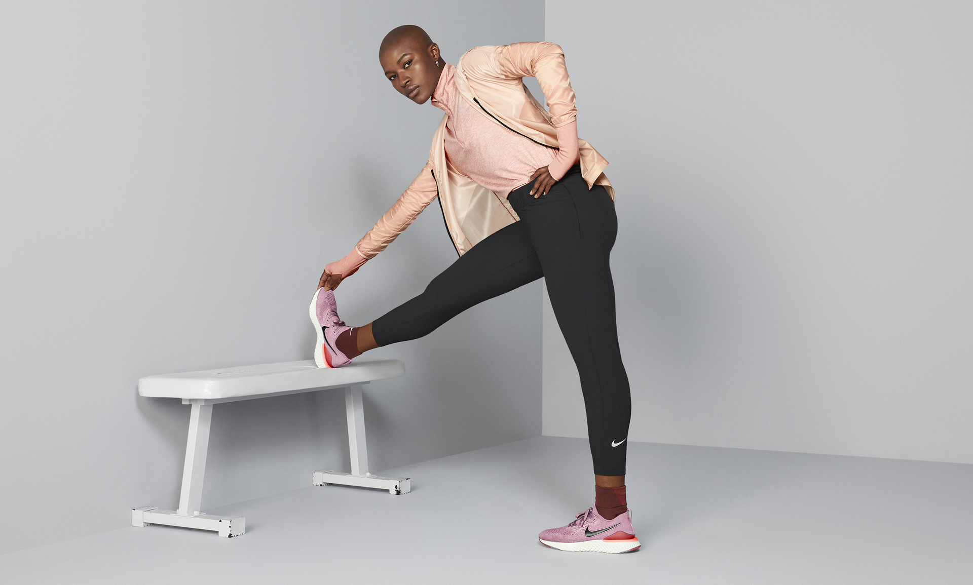 Nike Essential Women's 7/8 Running Trousers. Nike DK