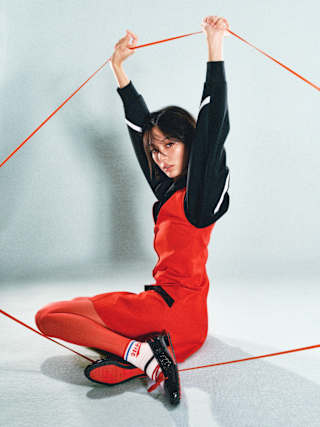 女款 Shox Z Calistra x LABELHOOD 'Black and University Red' (IW7881-001) 發售日期