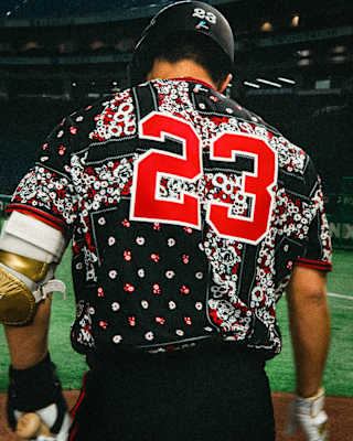 【NIKE公式】読売ジャイアンツ X ジョーダン  限定コレクション オーセンティックユニフォーム(JK7012-999) 発売日