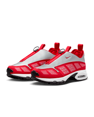【NIKE公式】レディース エア マックス SNDR 'Fusion Red and Silver' (IH3988-001 / W NIKE AIR MAX SNDR SYN)