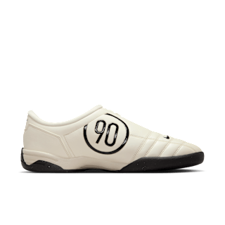 토탈 90 'Light Orewood Brown'(HJ9351-100) 출시일