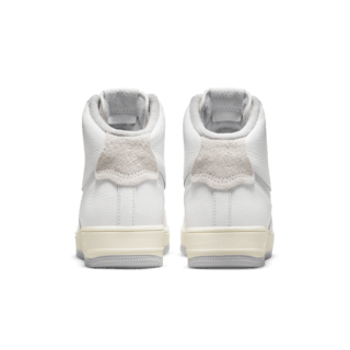 Fecha de lanzamiento del Air Force 1 High Sculpt "Silver" para mujer (DC3590-101)