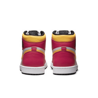 Air Jordan 1 'Light Fusion Red' 發售日期