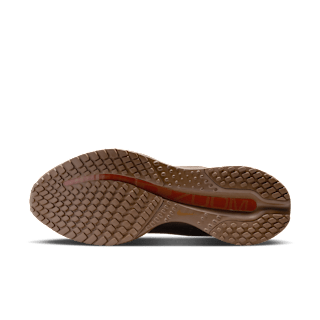 Lanceringsdato for Pegasus Premium "Caldera Brown" (IQ5691-200)