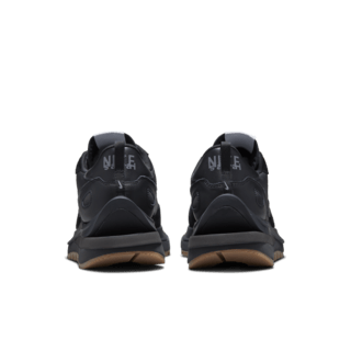 วันเปิดตัว Nike x sacai VaporWaffle “Black and Gum” (DD1875-001)