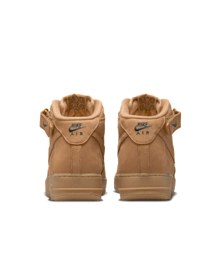 Fecha de lanzamiento de los Air Force 1 '07 Mid "Flax and Outdoor Green" (715889-200)