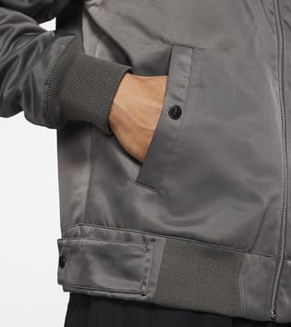 วันเปิดตัวJordan x A Ma Maniére Apparel Collection