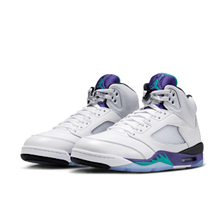 【NIKE公式】エア ジョーダン 5 'Grape' (HQ7978-100 / AJ 5 RETRO OG)