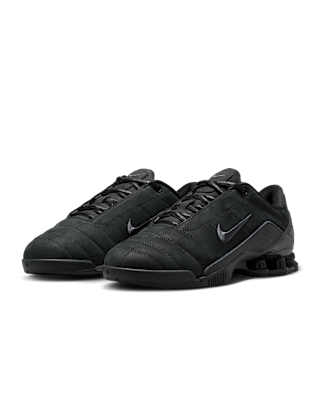 Fecha de lanzamiento de los Total 90 Shox Magia "Black" para mujer (IO9934-001)