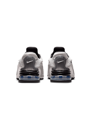 Date de sortie de la Air Max Dolce "Metallic Silver" pour femme (IB4527-001)