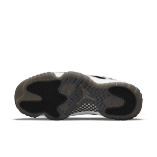 Fecha de lanzamiento del Air Jordan 11 "Black and White" para mujer (AR0715-010)