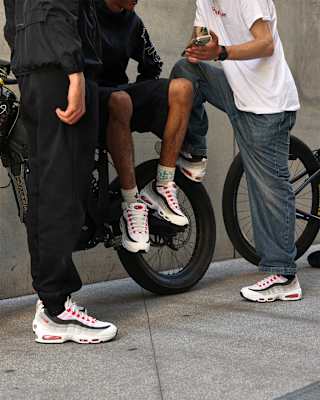 Ημερομηνία κυκλοφορίας του Air Max 95 Big Bubble "Comet Red" (IB7862-045)