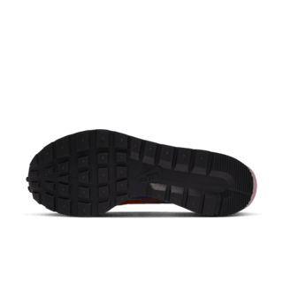 วันเปิดตัว Nike x sacai VaporWaffle “Dark Iris”