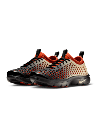 วันเปิดตัว Rejuven8 Run "Black and Rust Factor" ผู้หญิง (IO9932-001)