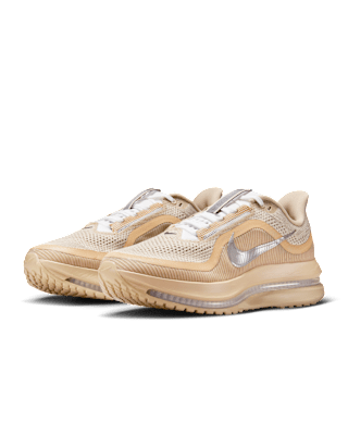 【NIKE公式】ペガサス プレミアム 'Mushroom' (IH4369-200 / PEGASUS PREMIUM SP)