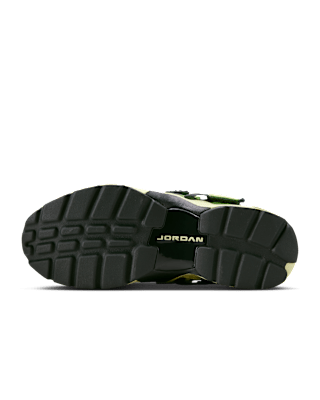 Jordan Trunner LX 'Luminous Green and Anthracite' (HQ2164-302) Release Date