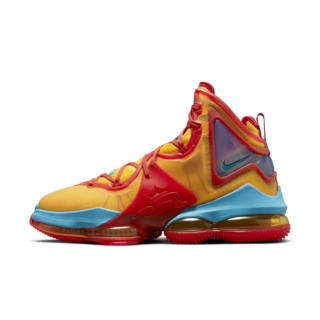 วันเปิดตัว LeBron 19 “Uniform Hook”
