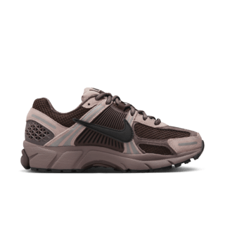 Fecha de lanzamiento del Vomero 5 "Pink Oxford and Plum Eclipse" para mujer (FV1166-200)