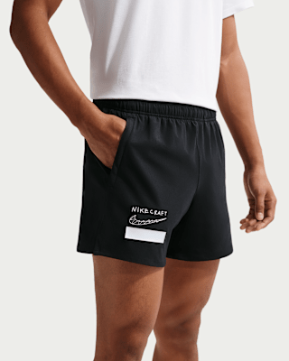 【NIKE公式】Nike x Tom Sachsアパレルコレクション発売日