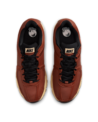 【NIKE公式】ズーム ボメロ 5 'Pony' (IO4555-200) 