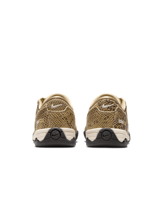 【NIKE公式】レディース トータル 90 'Parachute Beige and Pale Ivory' (IB4204-200 / WMNS NIKE T90 SE) 