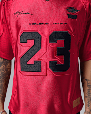 วันเปิดตัว Jordan x Levi's® Apparel Collection