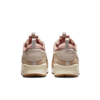 【NIKE公式】レディース ナイキ エア マックス 90 フューチュラ 'Sanddrift' (DM9922-100 / W AIR MAX 90 FUTURA)