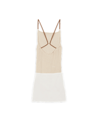 Nike x Jacquemus 服飾與配件發售日期