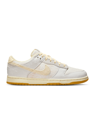 【NIKE公式】ダンク LOW "Tokyo" 'Summit White and Phantom' (IB2259-001 / NIKE DUNK LOW RETRO QS)