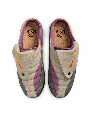 Nike x Kids Of Immigrants "KOI T90 Mule" (IH4422-200) – Data del lancio