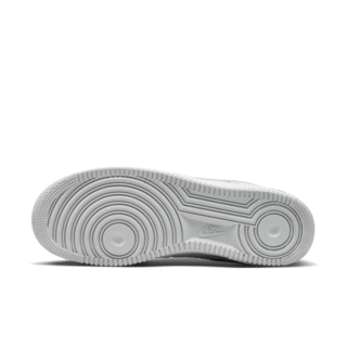 【NIKE公式】エア フォース 1 LOW 'Color of the Month' (DZ6755-100 / NIKE AF 1 LOW RETRO)