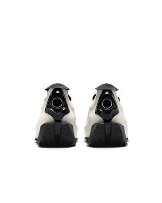 【NIKE公式】レディース ファースト サイト ノワール 'Light Bone' (HQ2409-003) 発売日