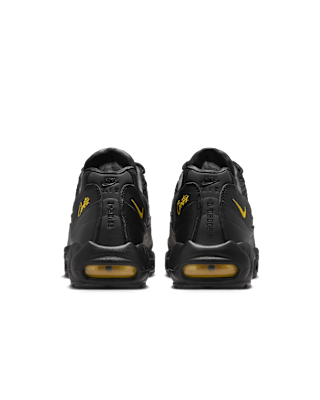 【NIKE公式】エア マックス 95 x コーテイズ 'Black and Tour Yellow' (FB2709-003 / AM 95 SP)
