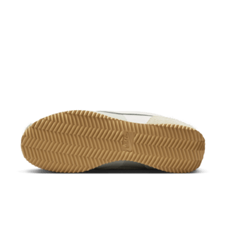 女款 Cortez 'Sail and Stadium Green' (FZ3967-072) 發售日期