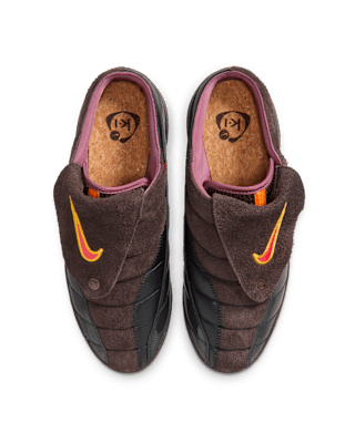 Releasedatum för Nike x Kids Of Immigrants "KOI T90 Mule" (IH4422-201)